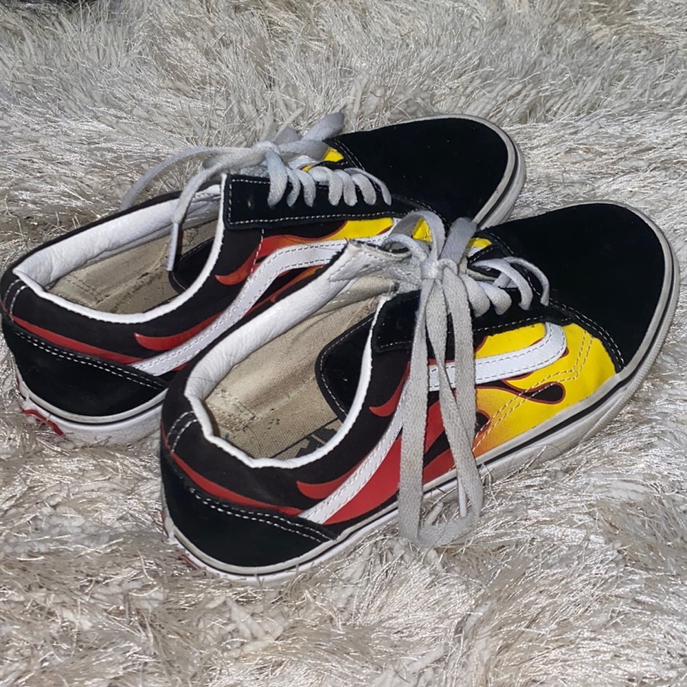 Flame Low Top Vans